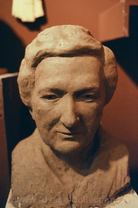 Dynastie Erny 50c.jpg