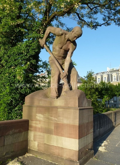 Jean Henninger 06c.jpg